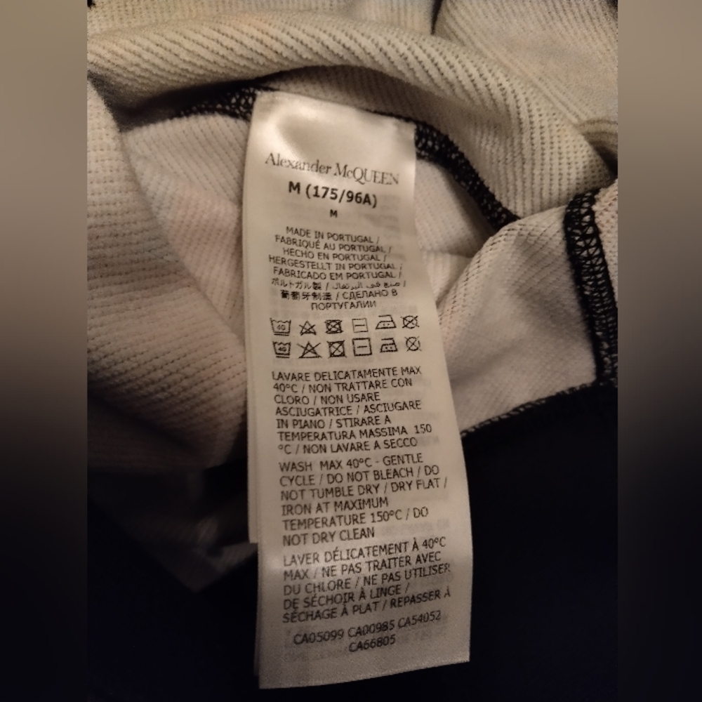 Alexander McQueen Unisex Limited Edition Rose Hoodie - Picture 11 of 13